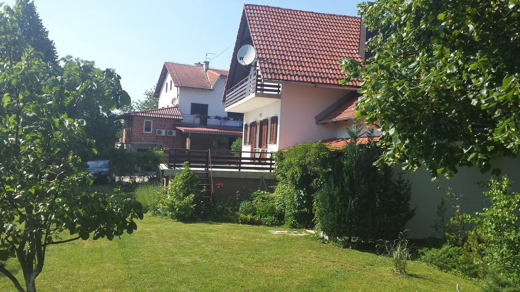 House Tudic Apartment Dreznik Grad Phòng bức ảnh
